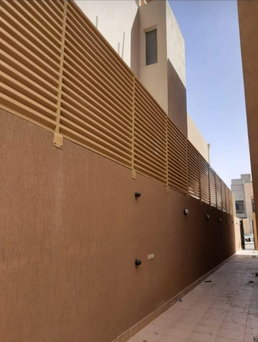 السواتر — 053