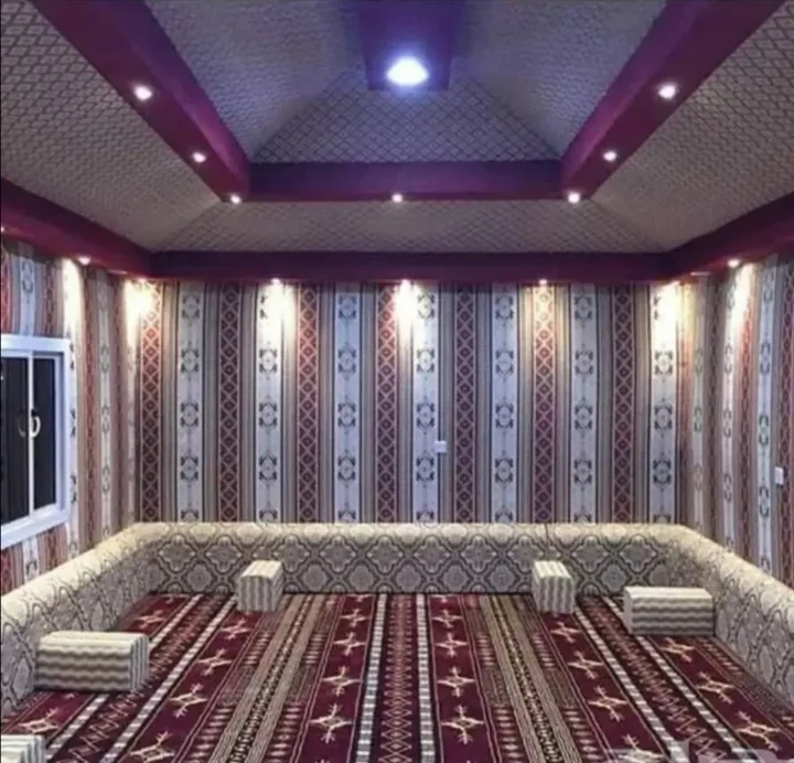 المحلات التجارية — 176